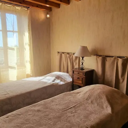 Gîte élégant avec piscine privée, 4 chambres à Saint-Sixte - FR-1-496-328 *